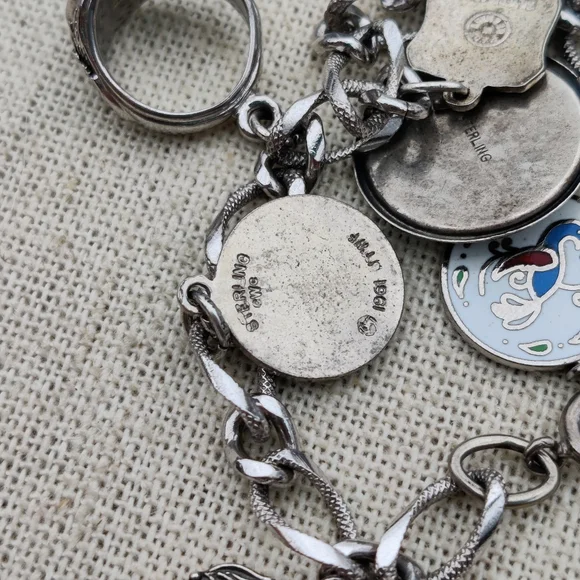 Vintage STERLING charm bracelet - Picture 7 of 11